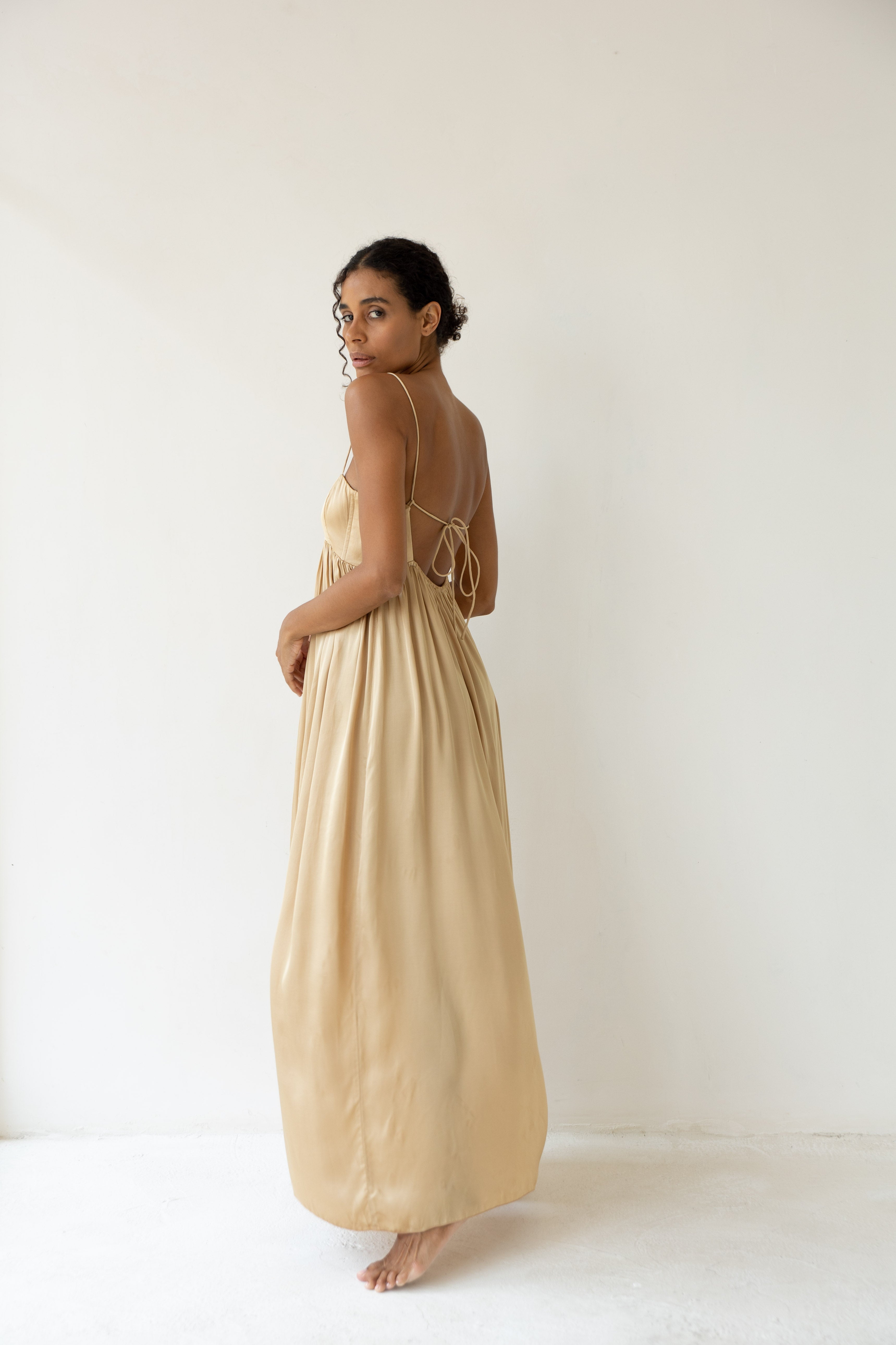 RIO DRESS latte